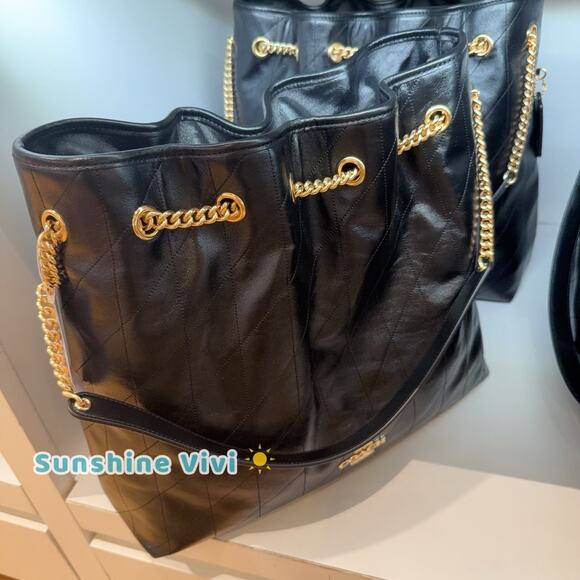 NWT Coach Evelyn Large Shoulder Bag With Quilting Gold/Black CCZ81 Leather - Picture 3 of 8